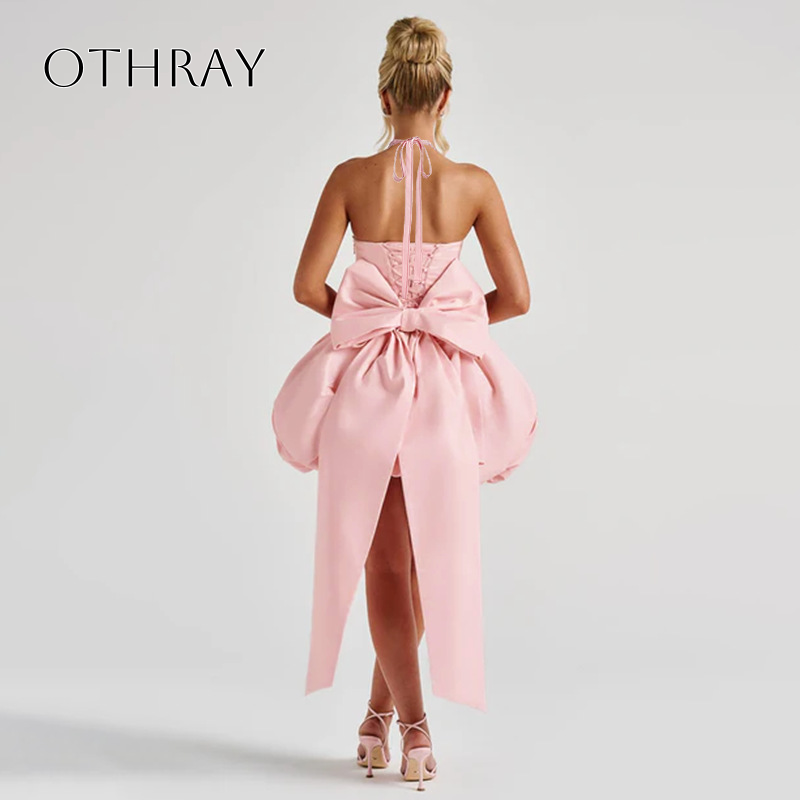 Halter A-line Short Satin Cock - đánh giá và giá Satin Bow Tie